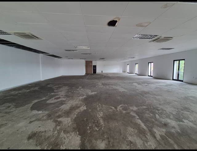 1,297M² RETAIL TO LET IN RIVONIA